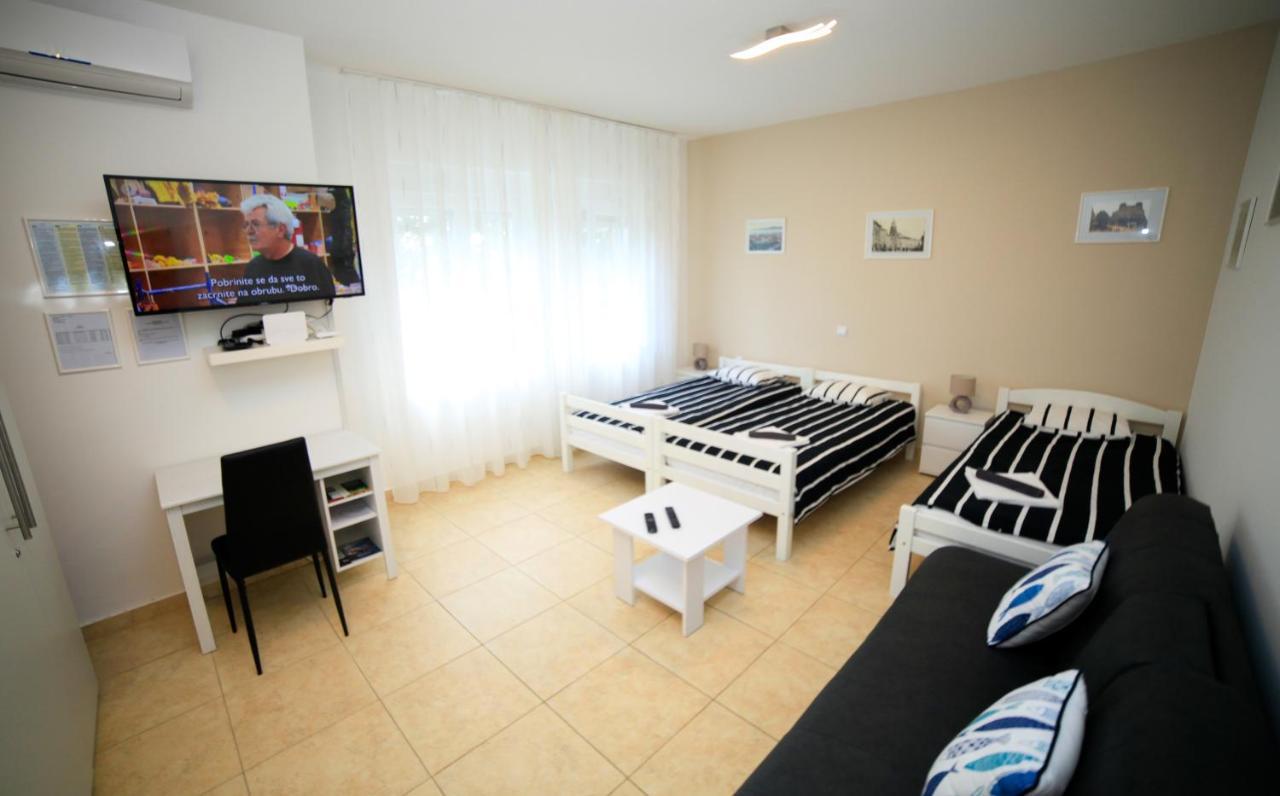 Apartment Kamov Риека Экстерьер фото